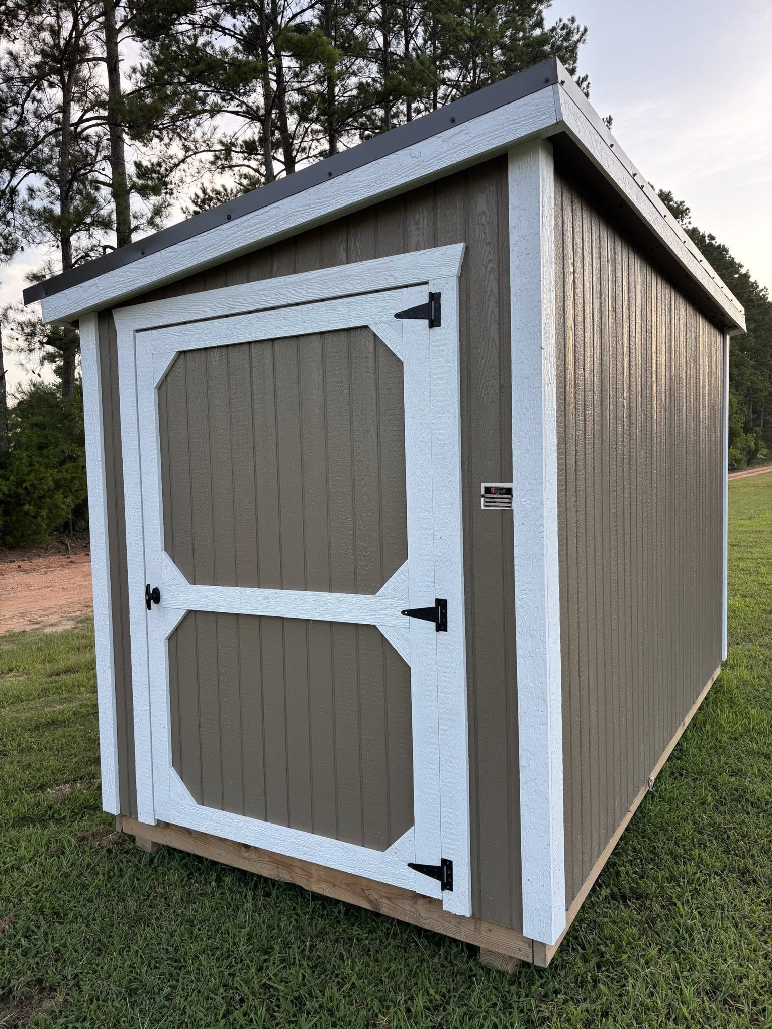 Brown portable building